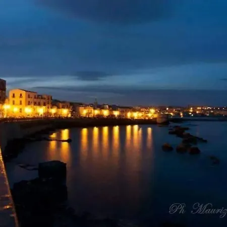 Splendida Ed Accogliente A * Fontane Bianche