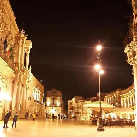 Apart Otel Splendida Ed Accogliente A Fontane Bianche